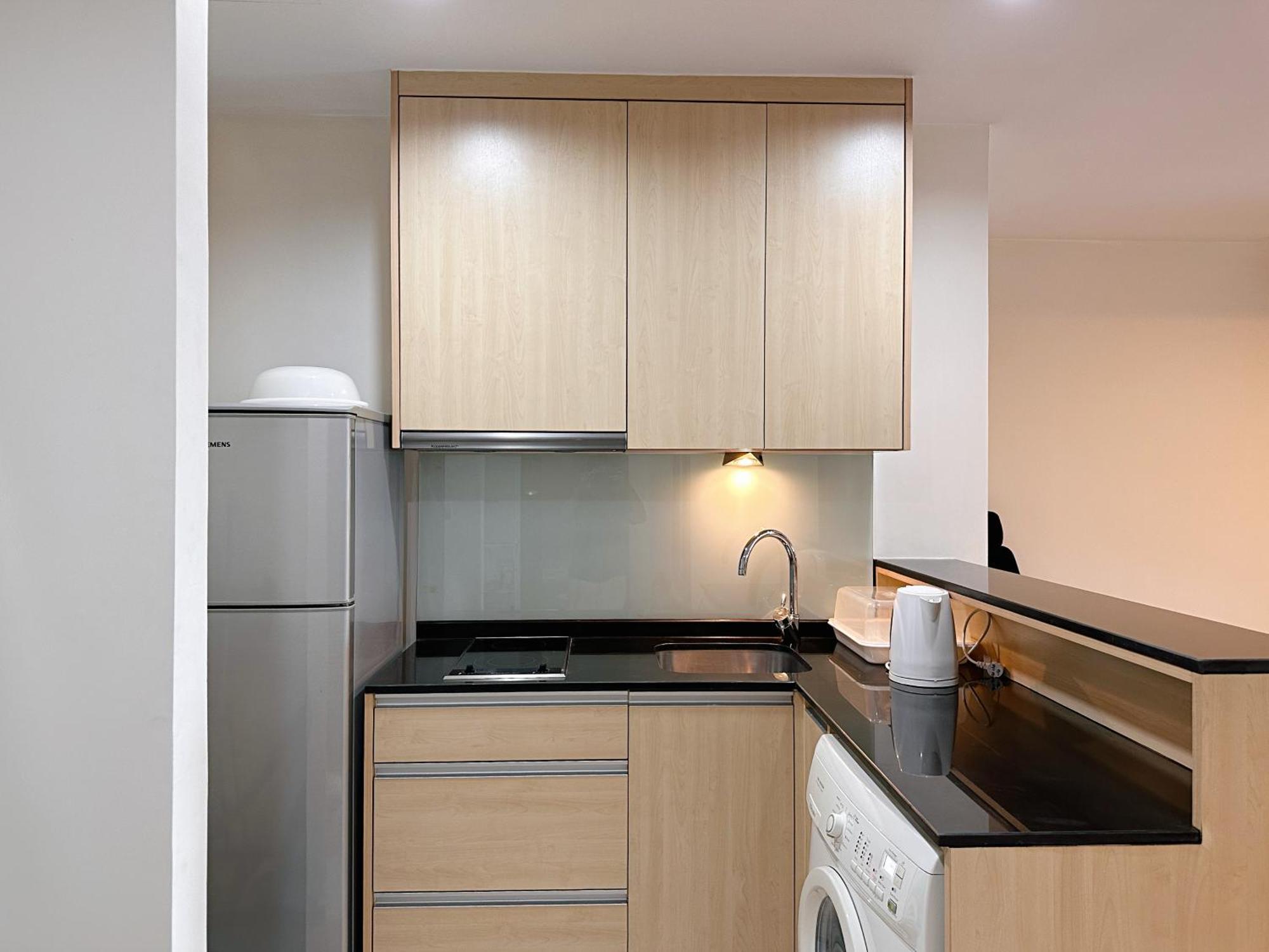 Apartment Sathorn Gardens By Ern Bangkok