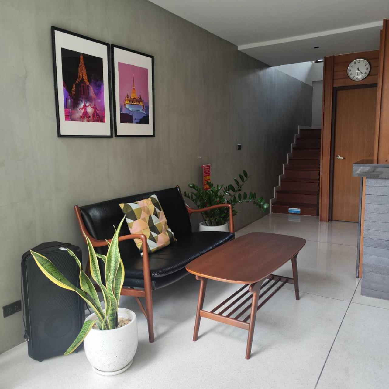 Guest house At Number60 Khaosan Bangkok