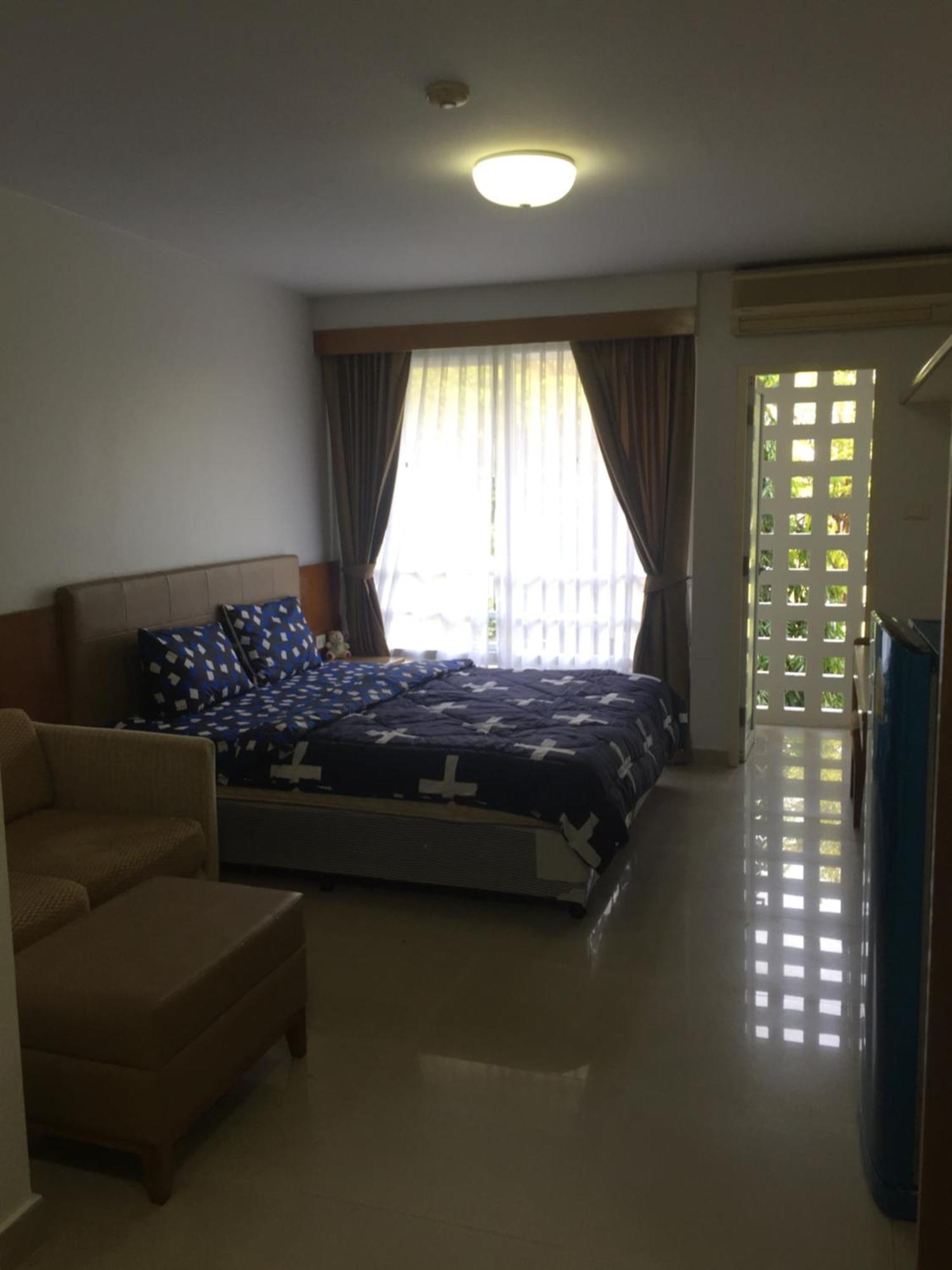 Savi Premium Near Bkkpiyavet Hospital Near Famous Pubs Bangkok