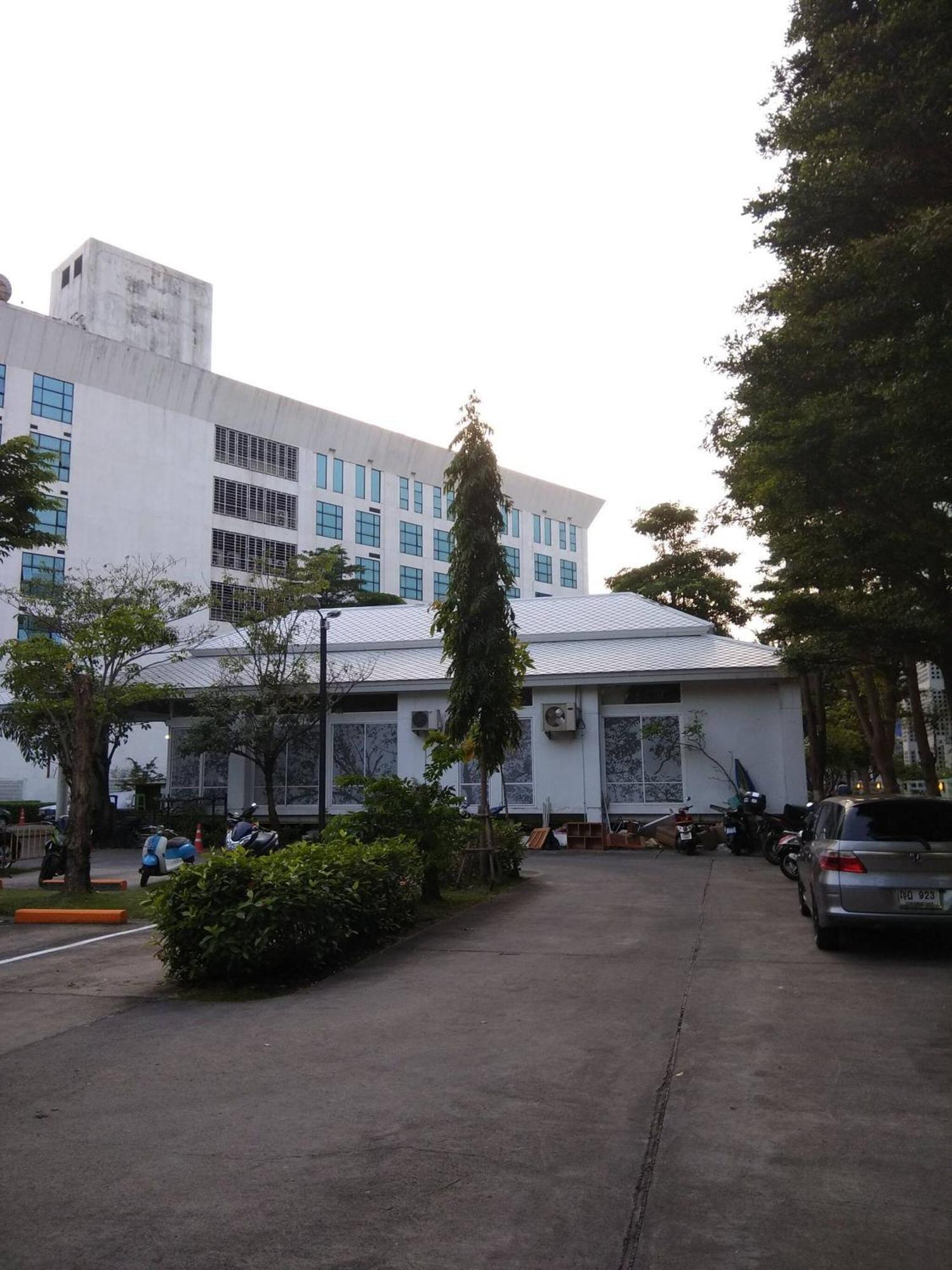 Savi Super Deluxe 2 Nr Bkk Hospital * Bangkok
