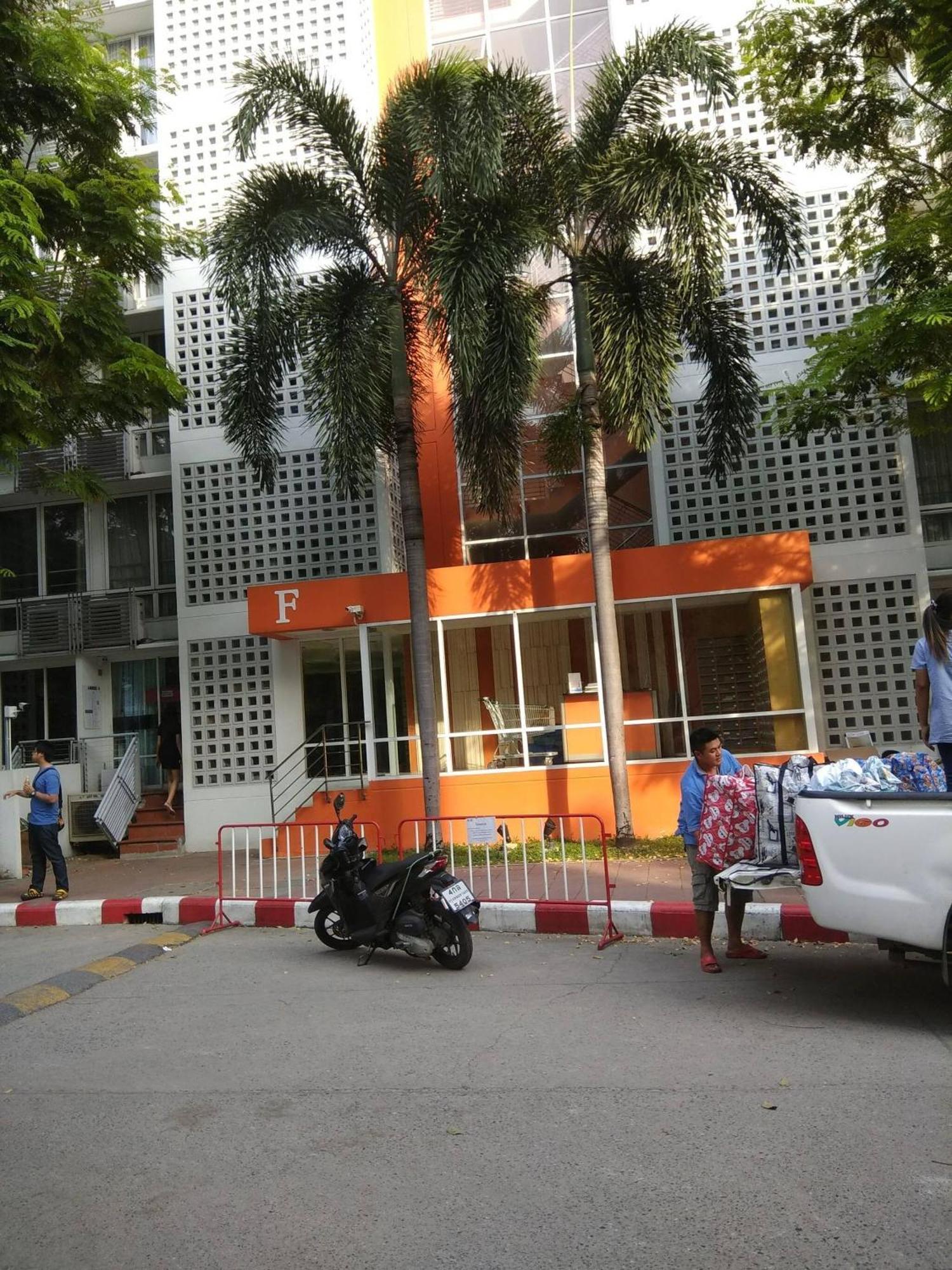Savi Premium 1 Near Bkk Piyavet Hospital