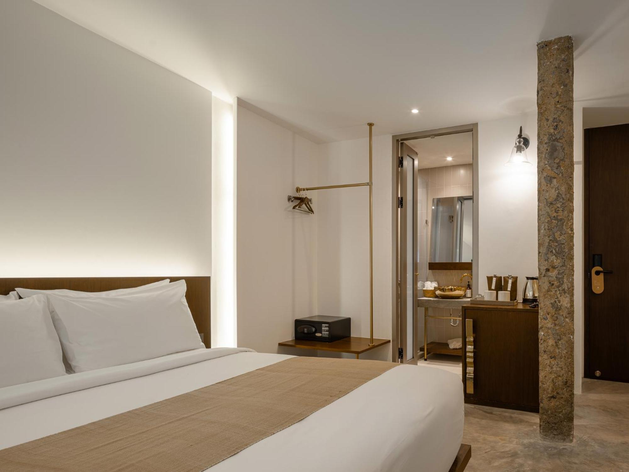 Nidhra Boutique Sukhumvit