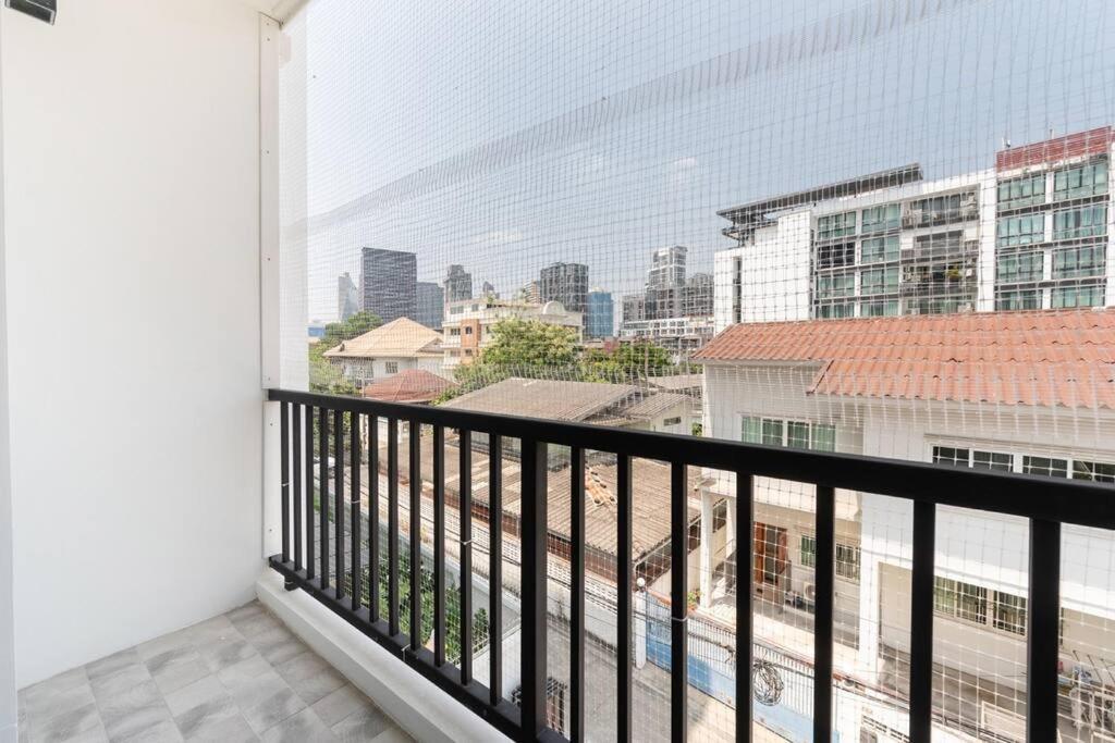 Miq Ekkamai3_pool Villa_3br House Villa Bangkok
