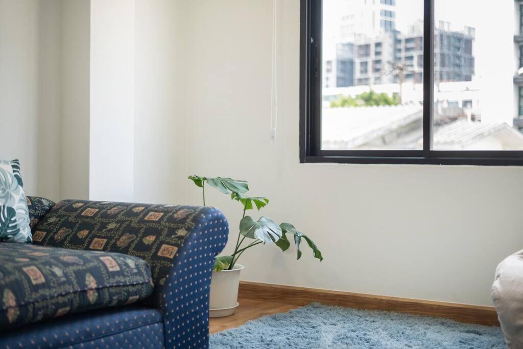 Miq Ekkamai3_pool Villa_3br House * Bangkok