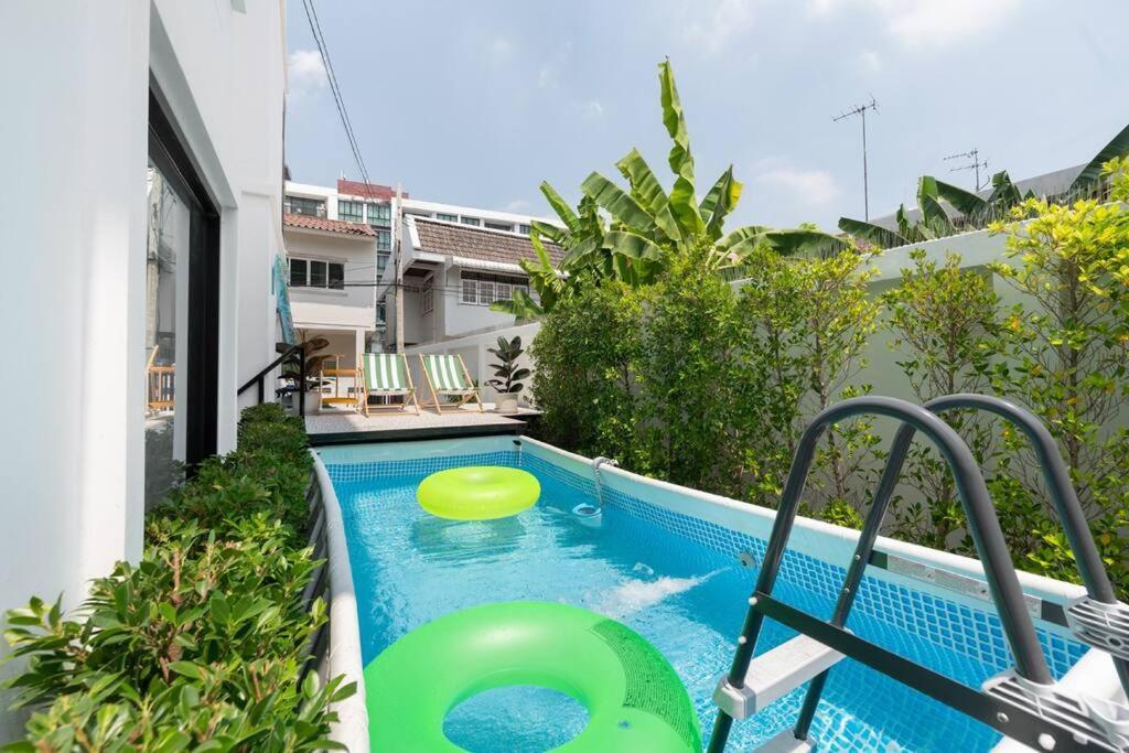 Miq Ekkamai3_pool Villa_3br House Villa *