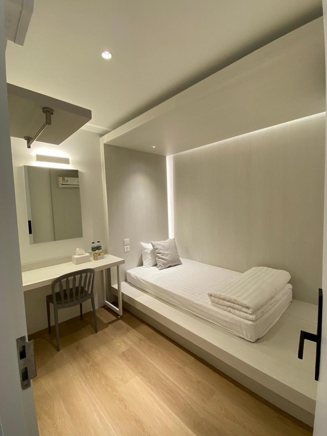 Matini Grandstation Hostel *