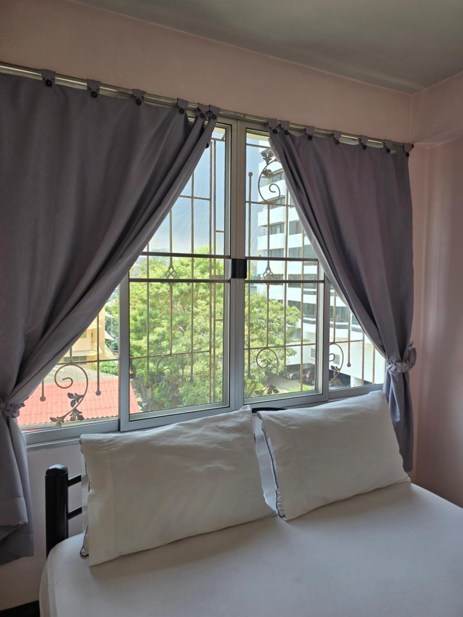 Bella Bella Riverview Guest house Bangkok