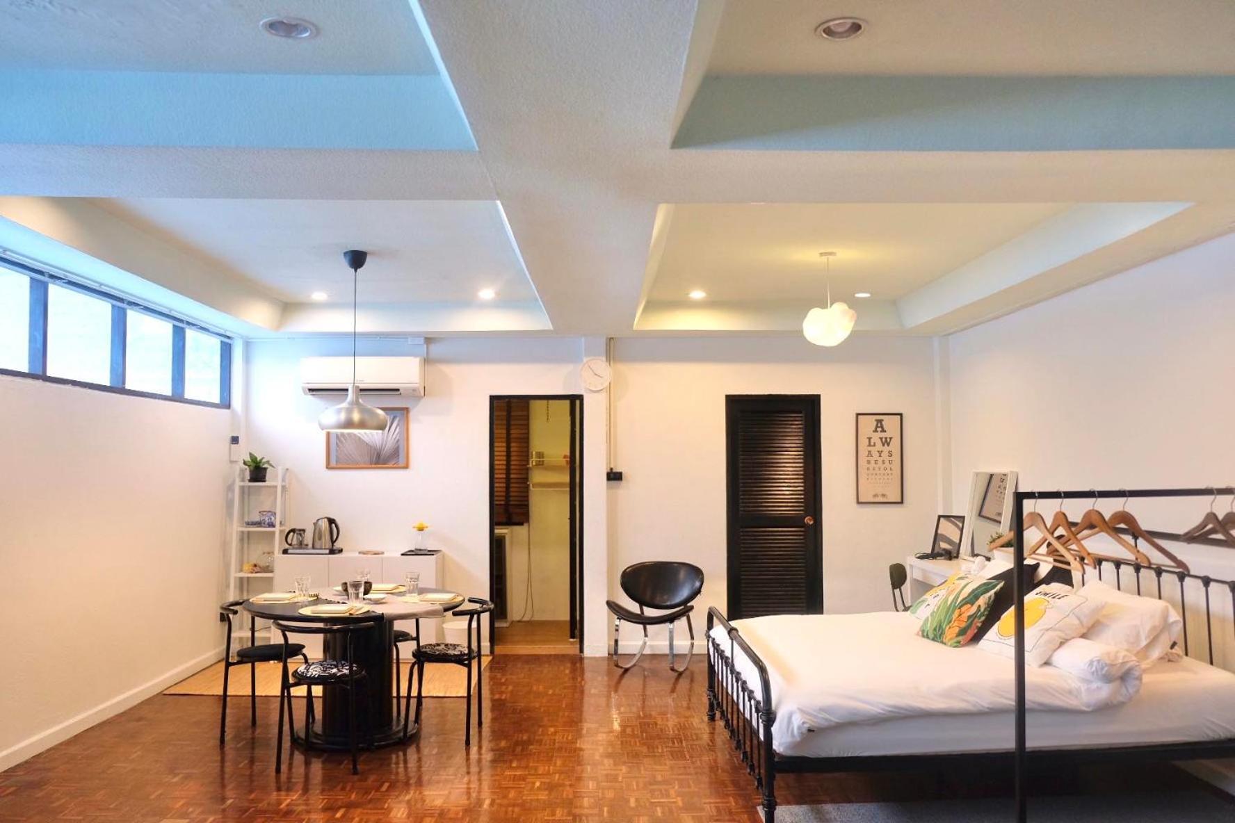 Spacious Design Loft With Rooftop Holiday home