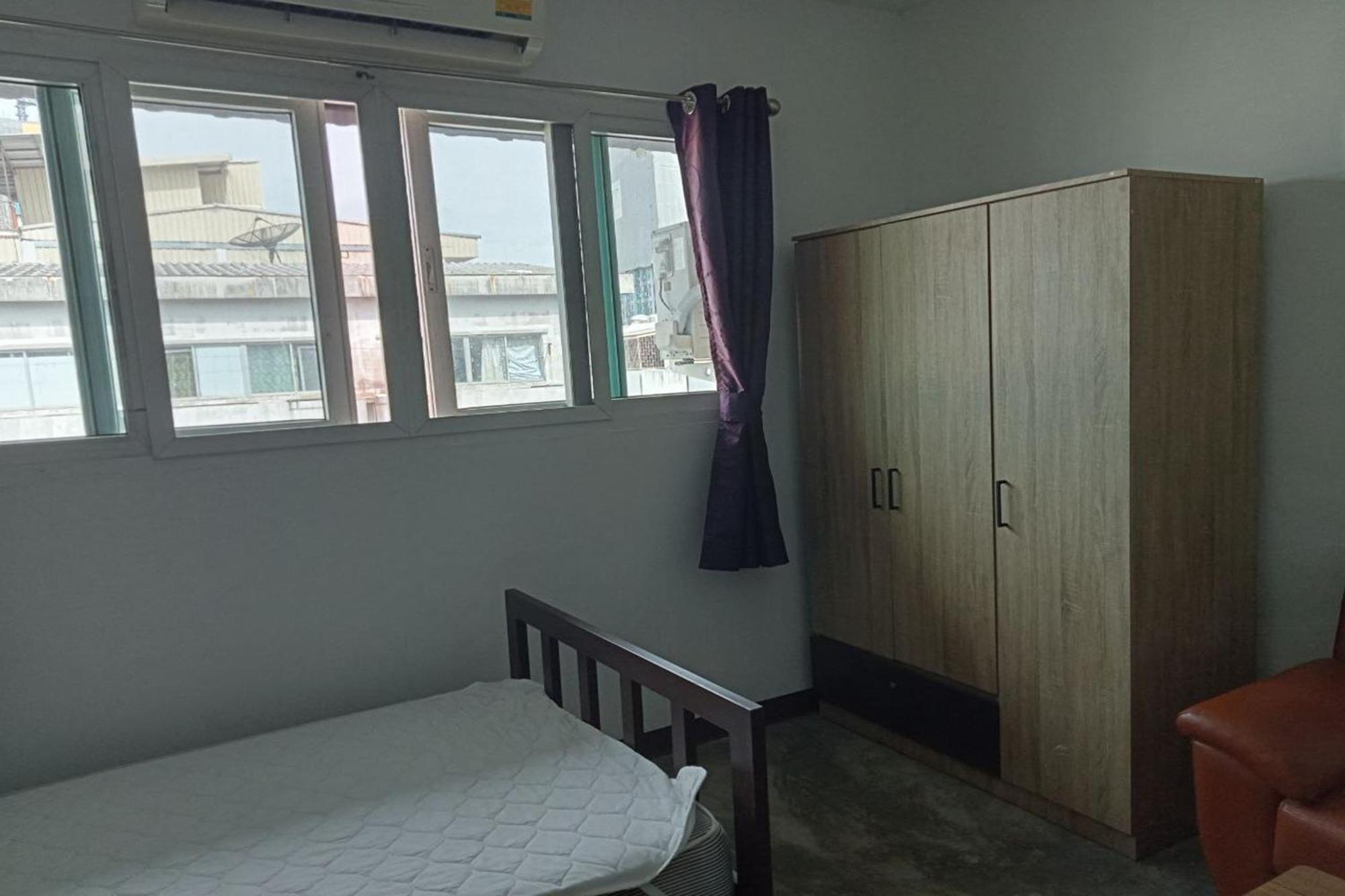 Sleep Dee Hostel Bangkok