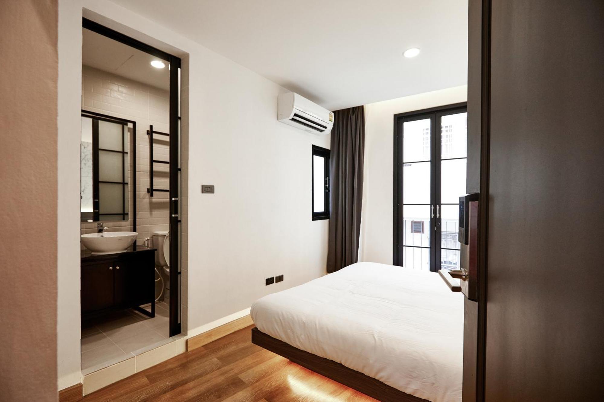 Hotel Livinn91