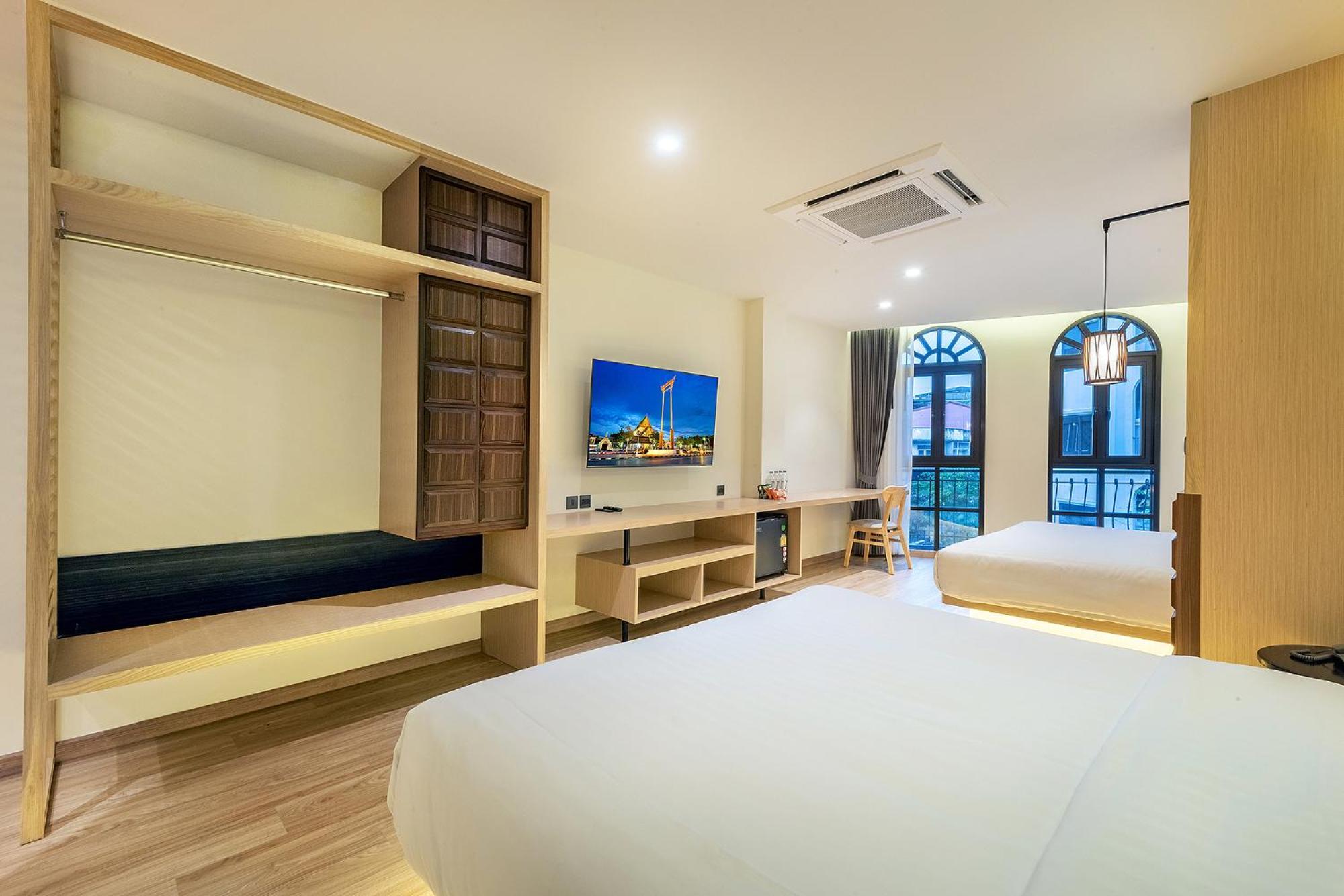 Hostel Phra Nakhon Poshtel *