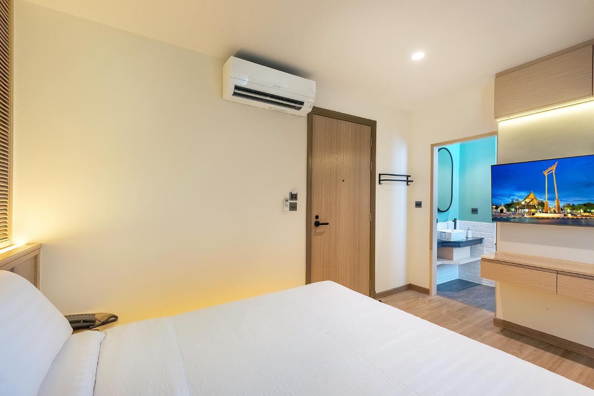 Hostel Phra Nakhon Poshtel *