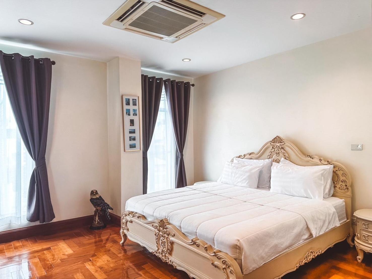 Chez Moi Private Executive Sukhumvit 26 Apartment *