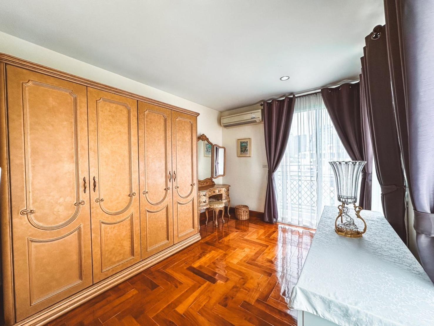 Chez Moi Private Executive Sukhumvit 26