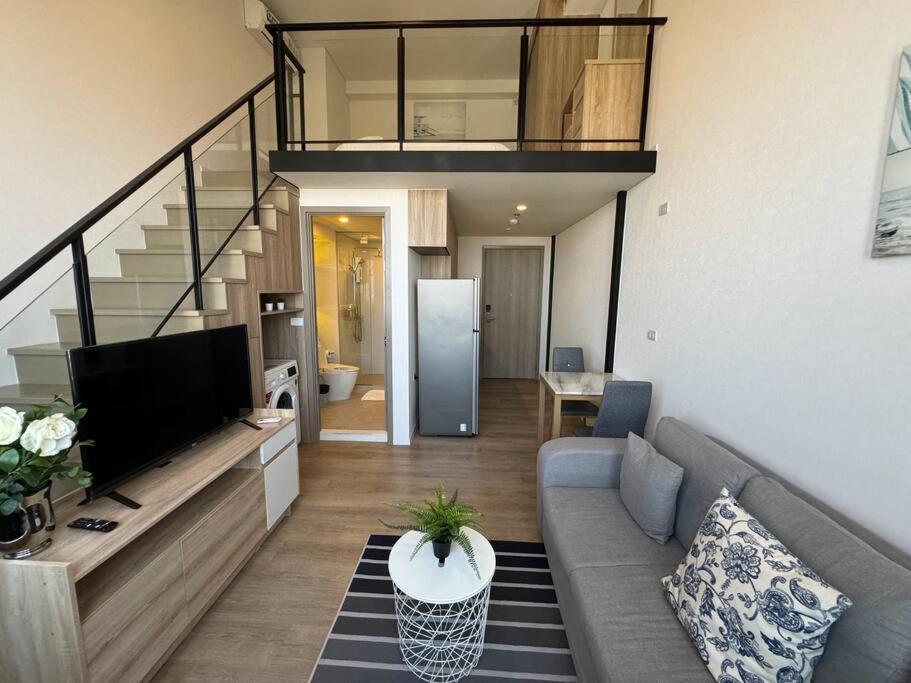 Sukhumvit 87 游泳池健身房 酒吧 餐厅 办公区等一体公寓 Apartment Bangkok