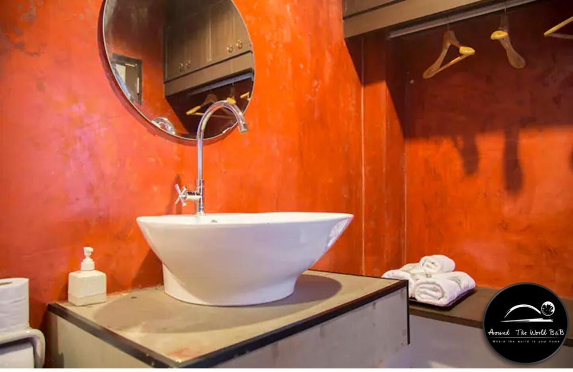 Bed & Breakfast Mstay 3*