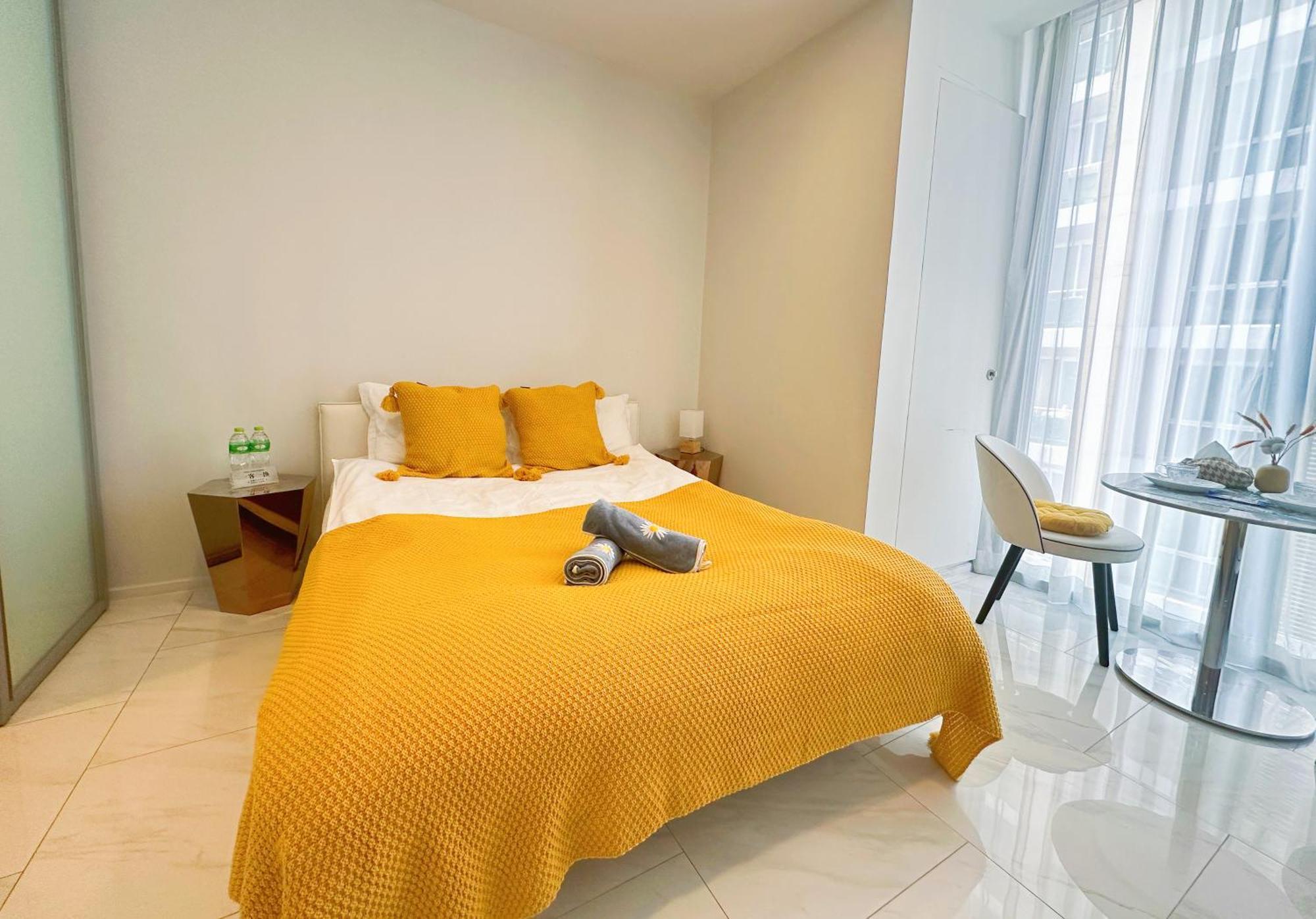 Hyde Sukhumvit 11 Nana & Five House Apartment *