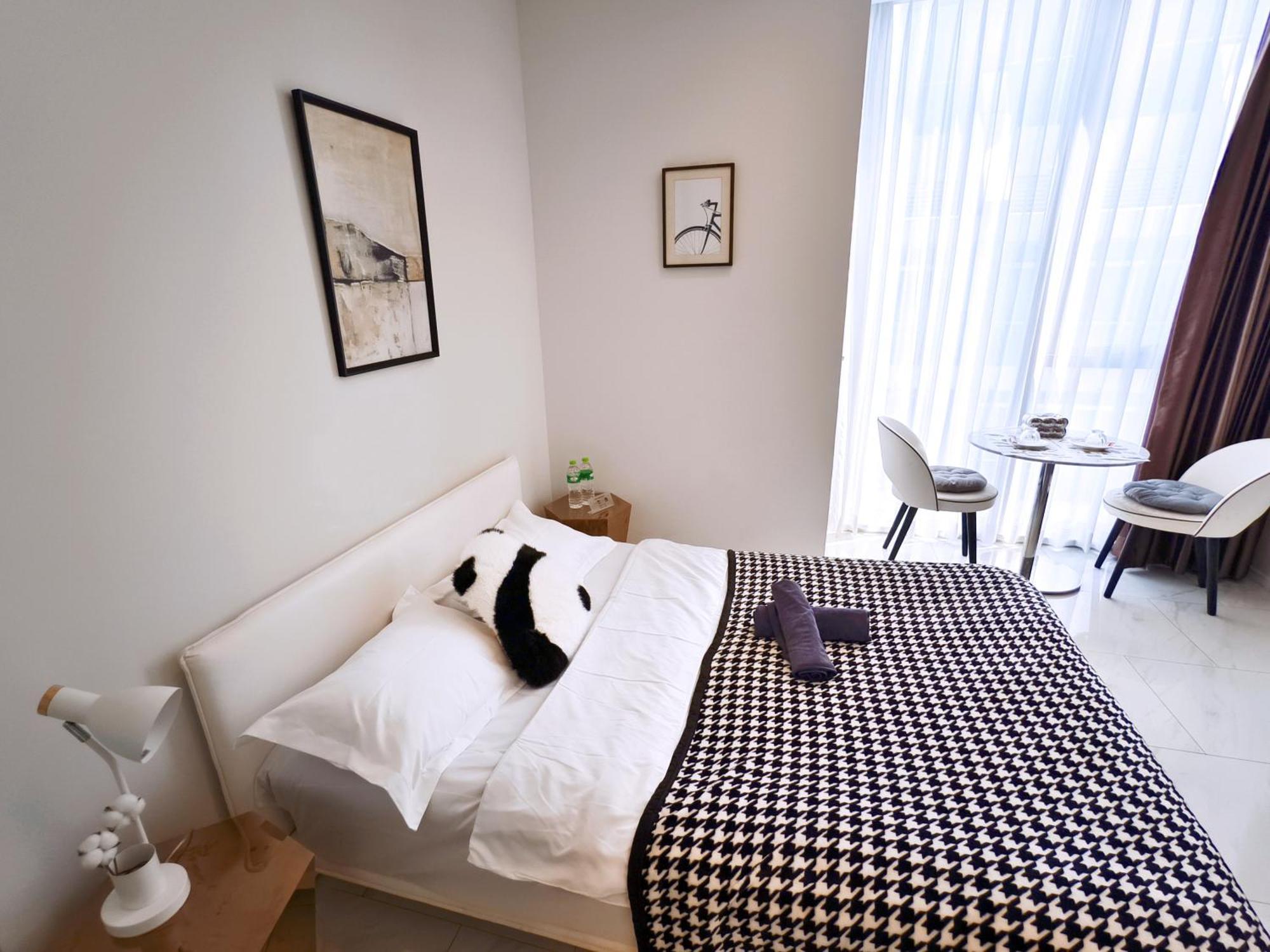 Apartment Hyde Sukhumvit 11 Nana & Five House Bangkok