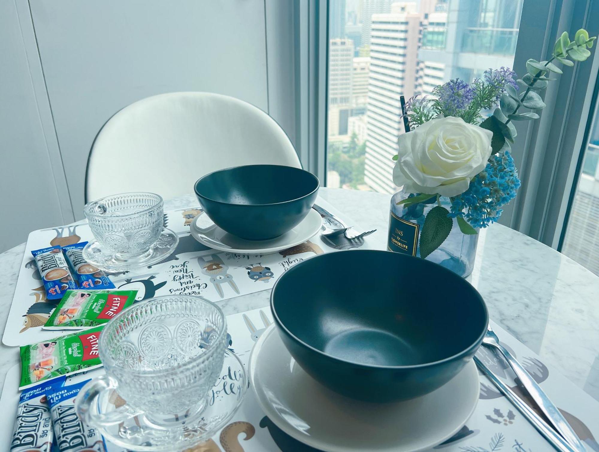 Hyde Sukhumvit 11 Nana & Five House Apartment Bangkok