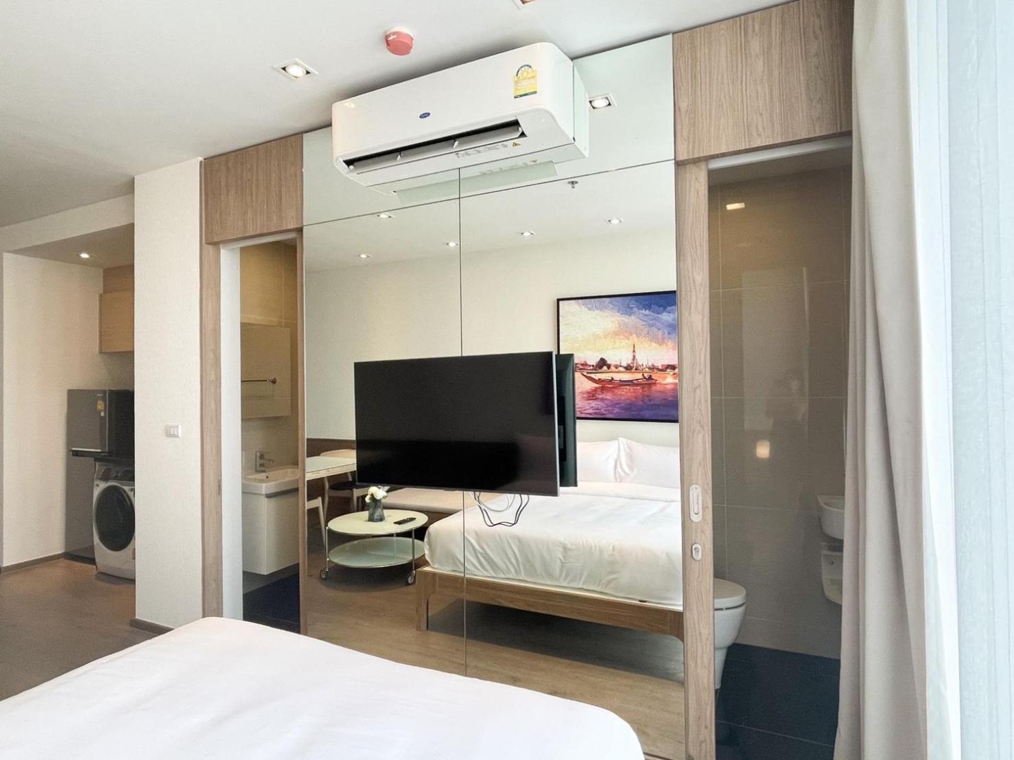 Hotel Hampton Next To Emporium 5*