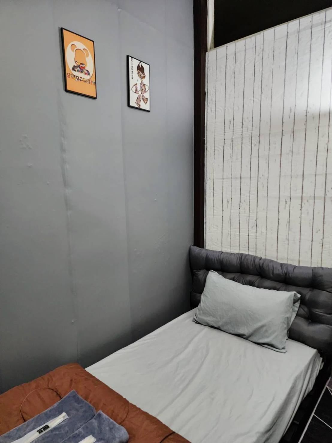 201-olan Place Homely Free Wi-fi And Near Bts Line Apartment Bangkok