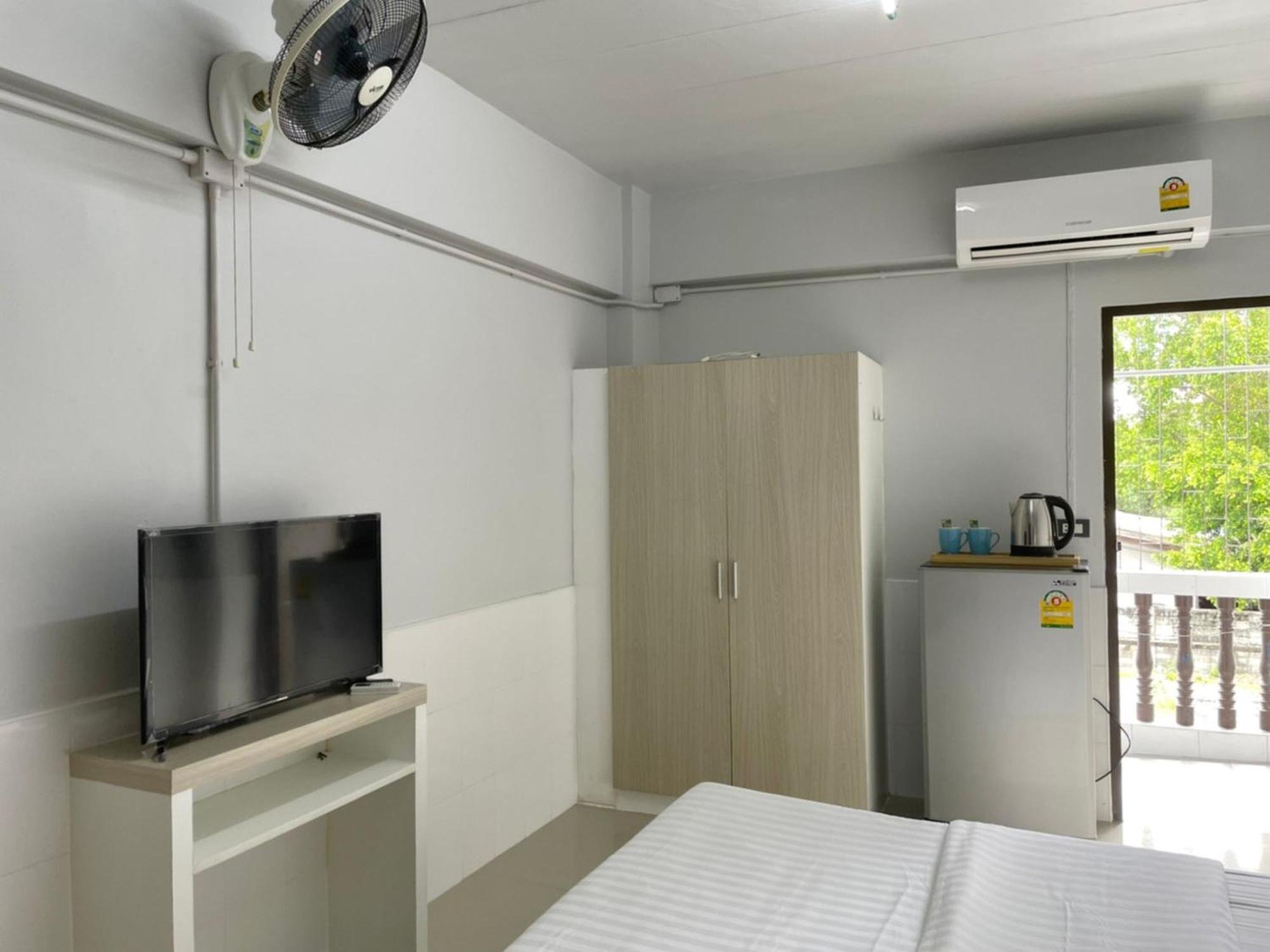 Hotel Ze Ram Intra 2*