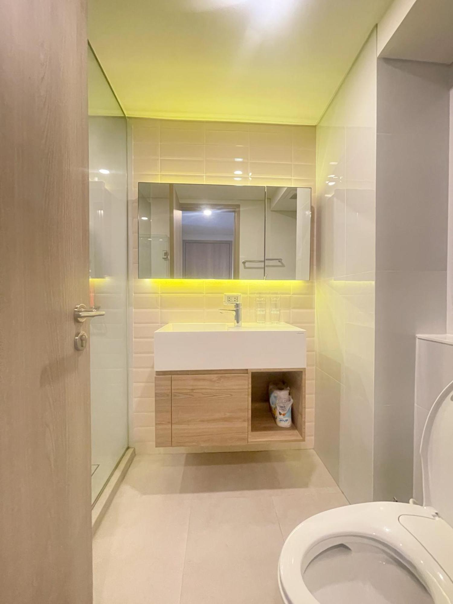 2514 Bts Onnut Siamese 87 Two Bedroom Apartment