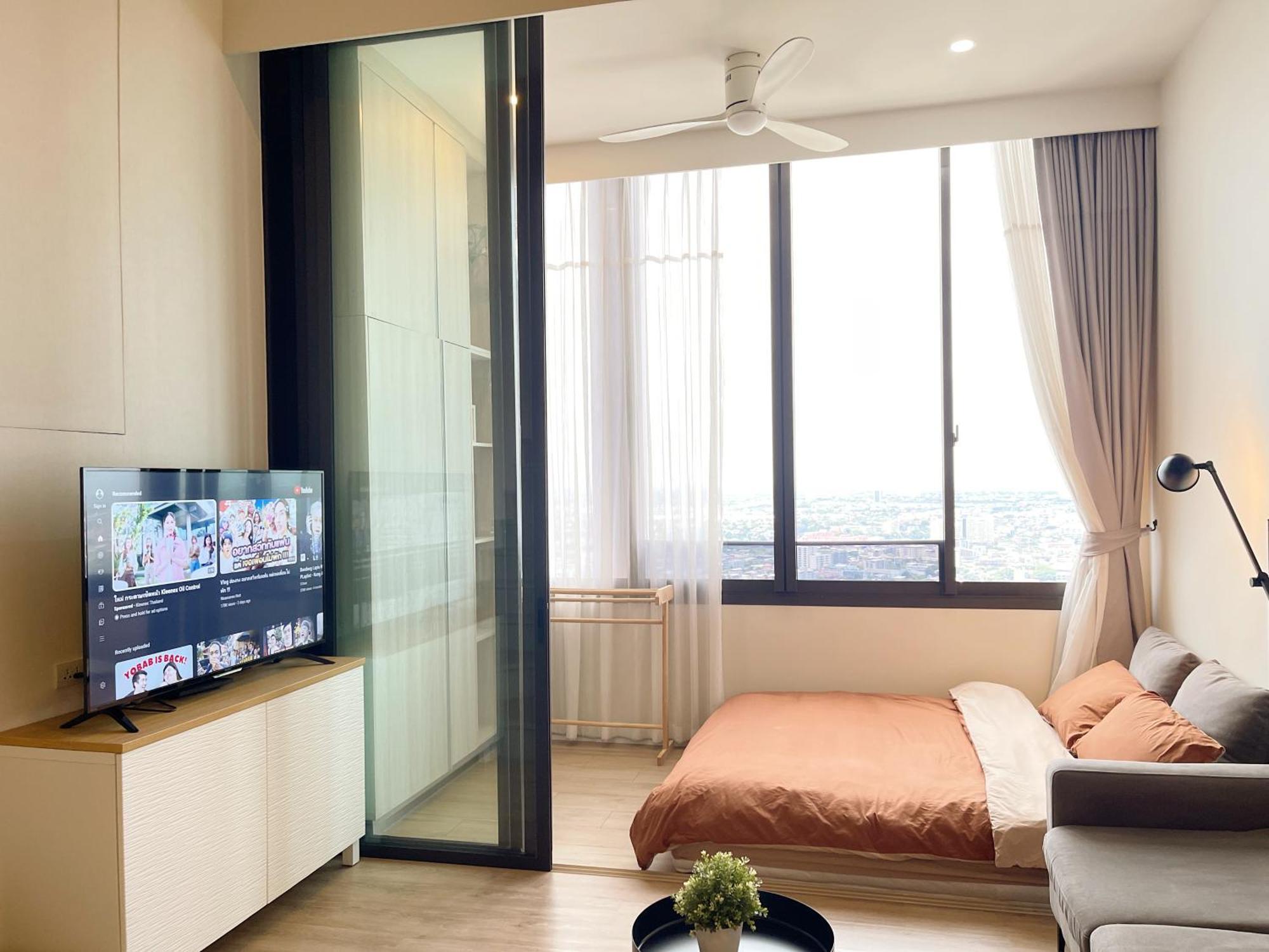 2514 Bts Onnut Siamese 87 Two Bedroom Apartment Bangkok