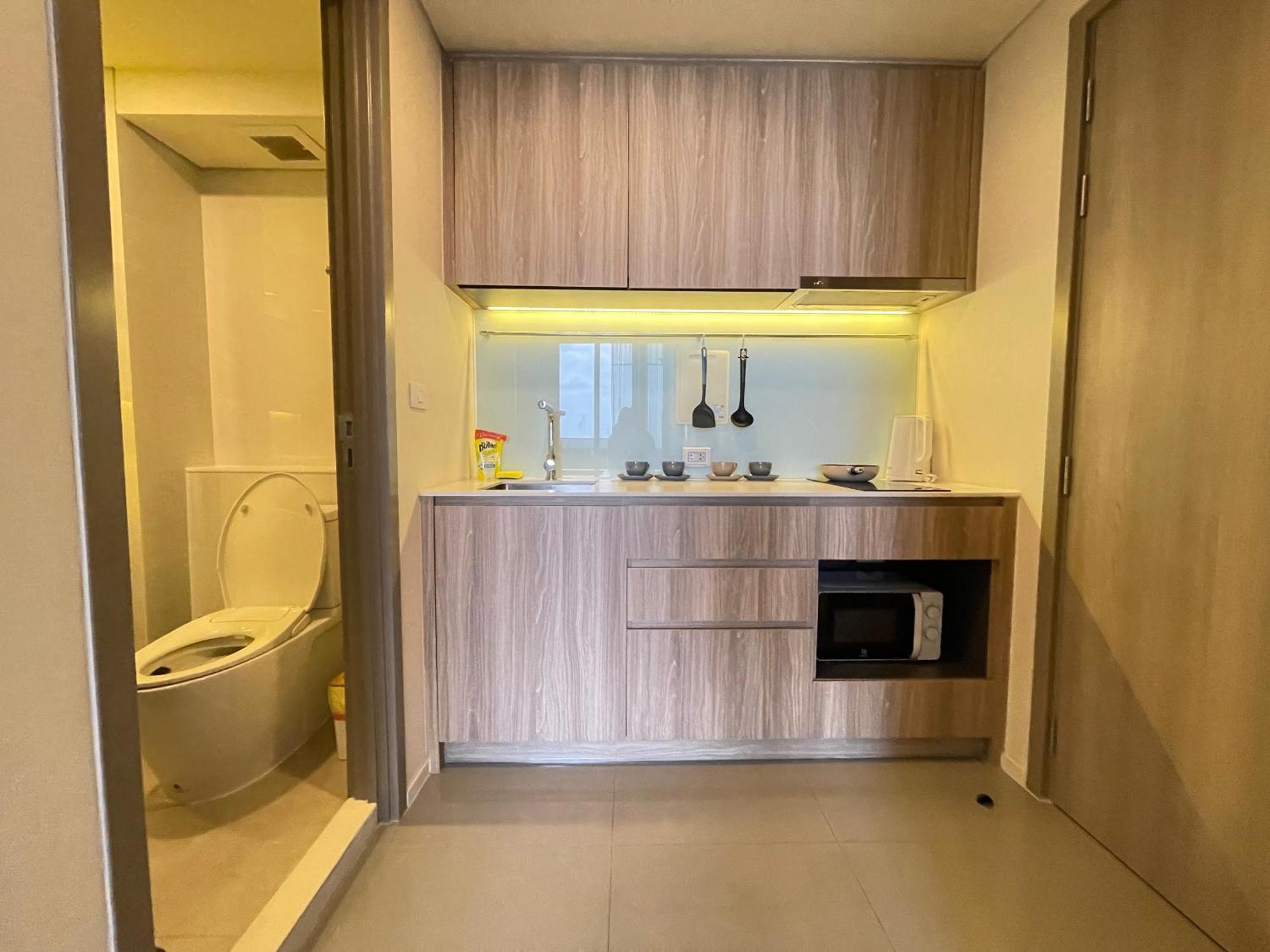 2514 Bts Onnut Siamese 87 Two Bedroom Apartment *