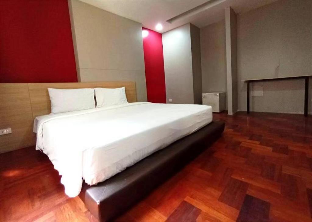 Go Silom Bts St Louis V โกอินน์ สีลม 2 Apartment *