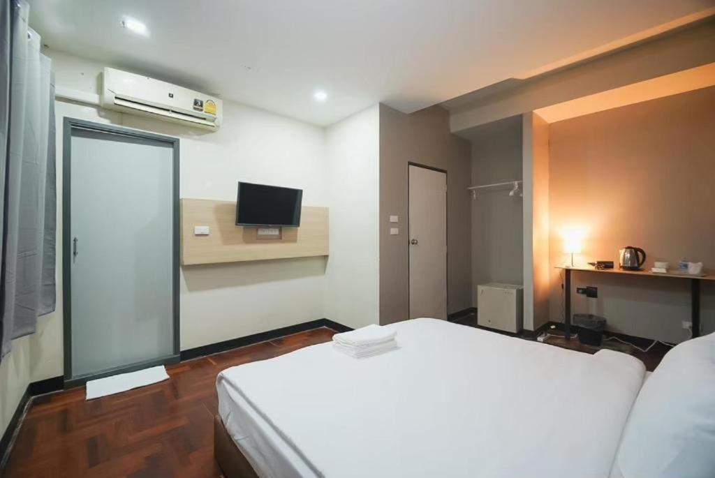 Apartment Go Silom Bts St Louis V โกอินน์ สีลม 2 *