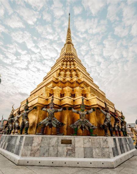 Go The Grand Palace I โกอินน์ พระบรมมหาราชวัง 2 Apartment
