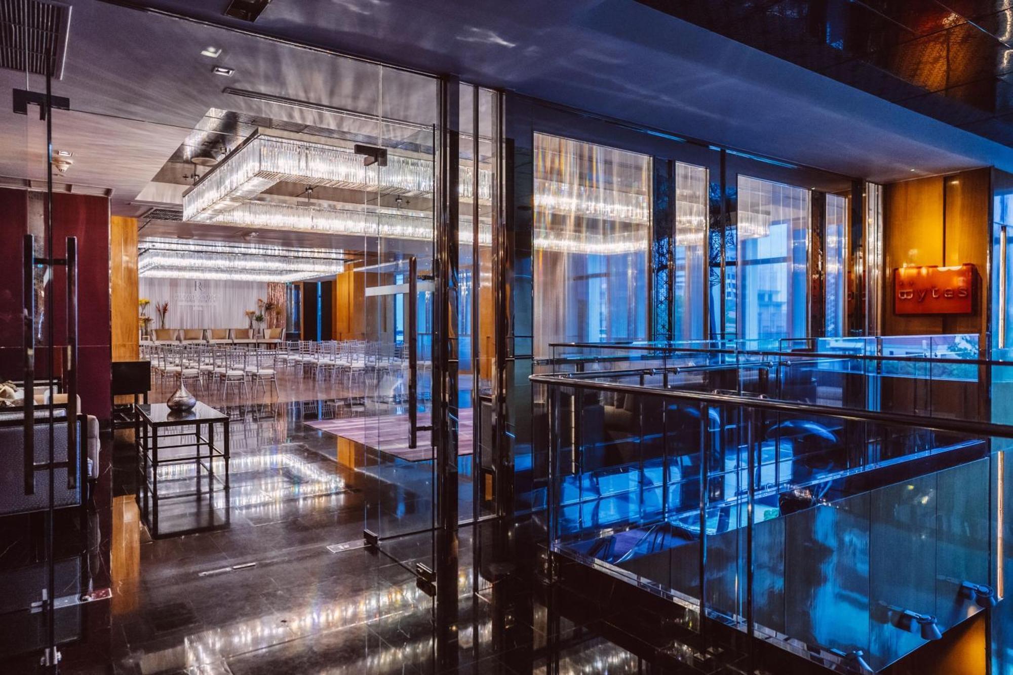 Renaissance Ratchaprasong Hotel 5*
