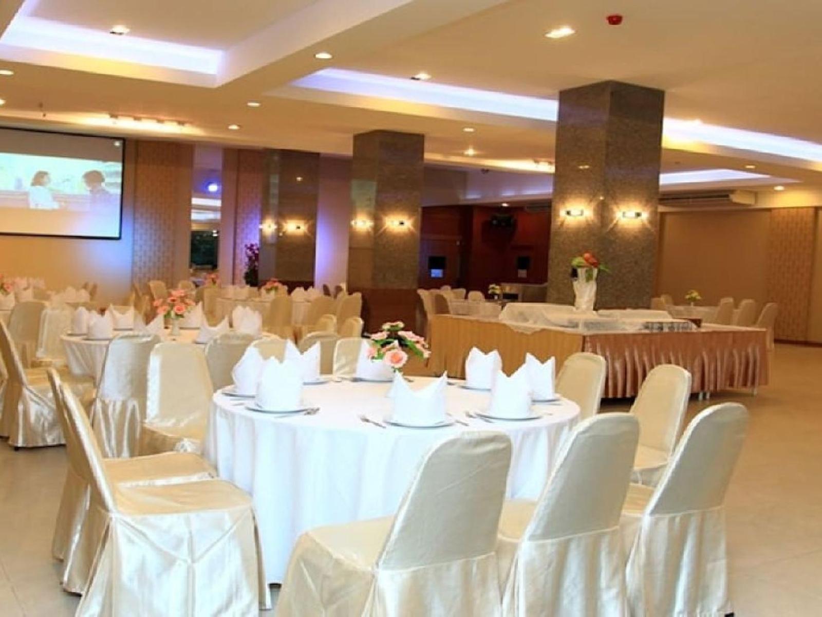 Summit Pavilion Hotel Bangkok