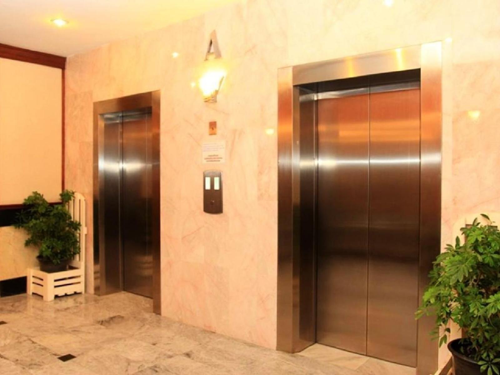 Summit Pavilion 4* Bangkok