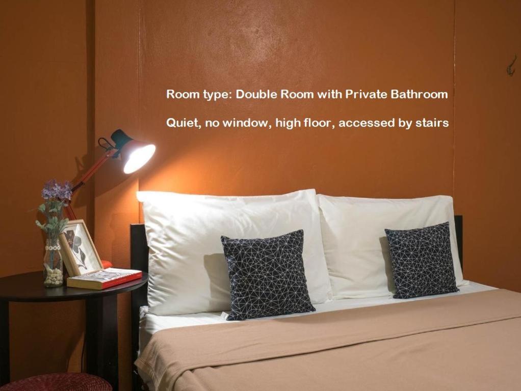 Chan Cha La 99 Hostel Bangkok