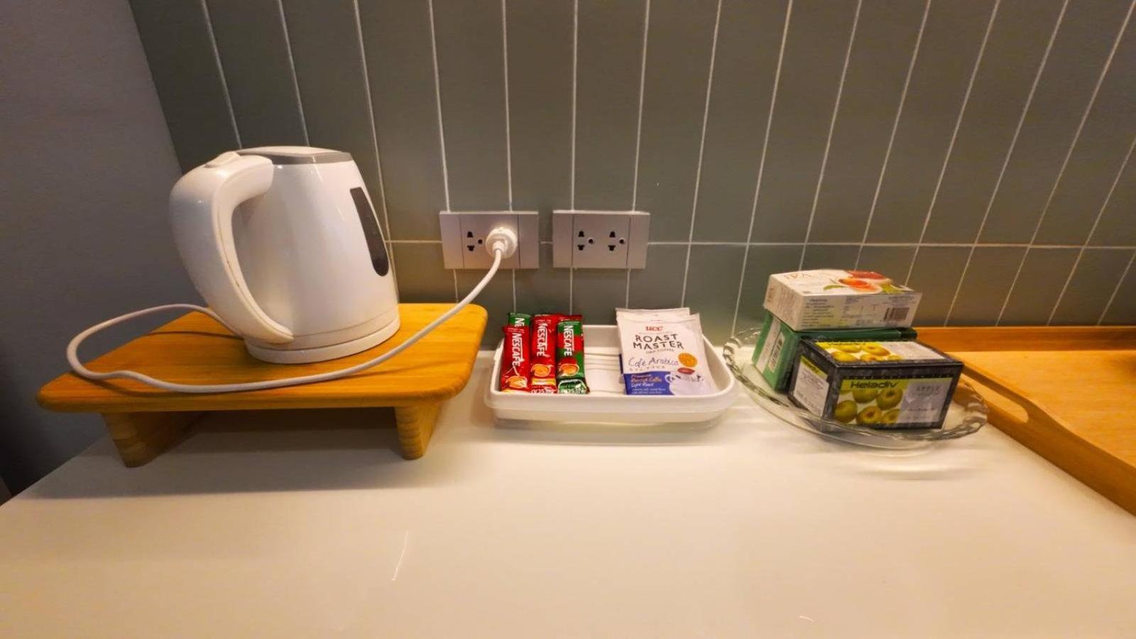 Apartment Cozy 1br Walk To Bts And Airport Rail Link Close To Malls G7 *