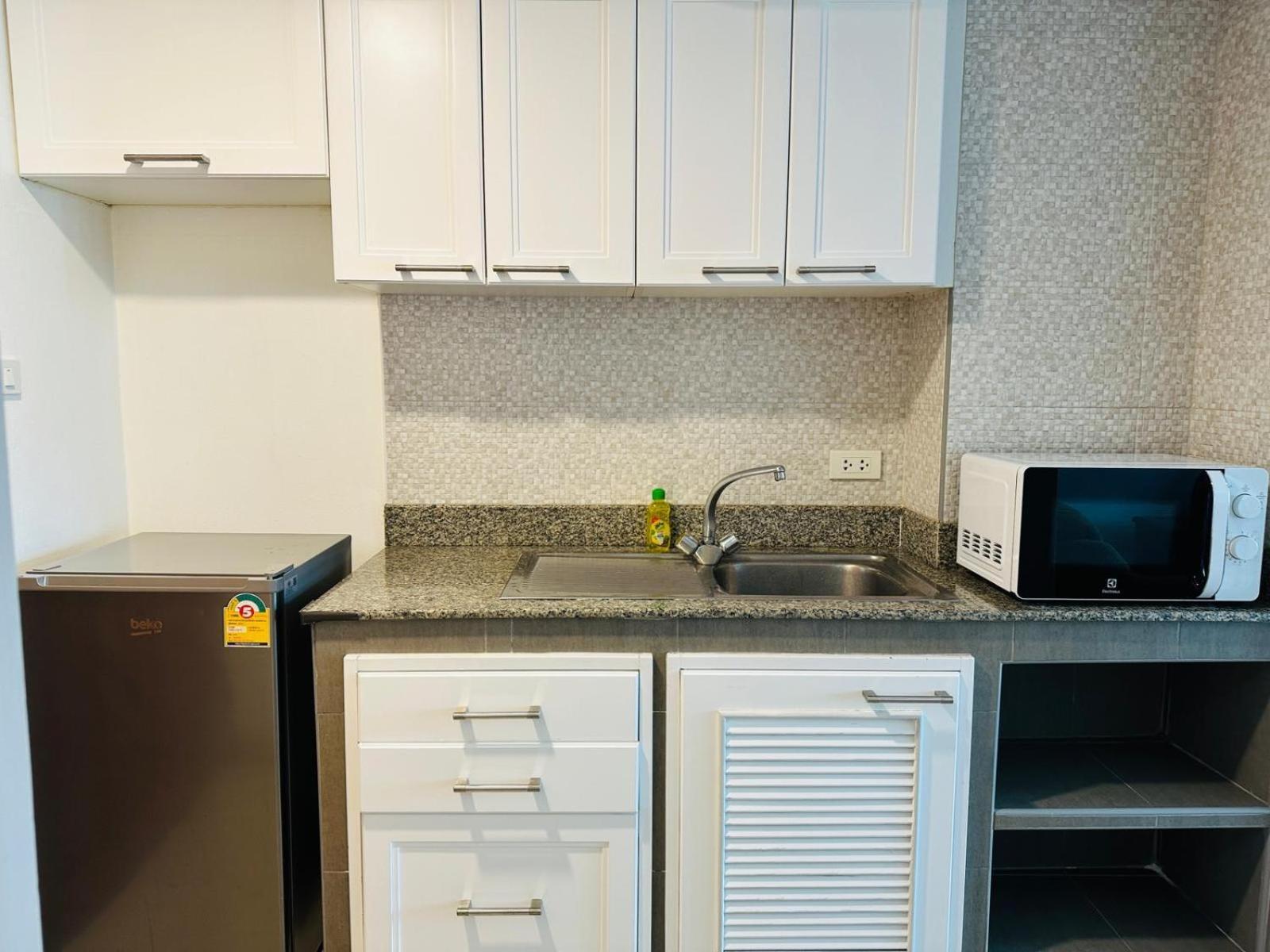 Omni Tower Sukhumvit Soi 4 Direct Apartment Bangkok
