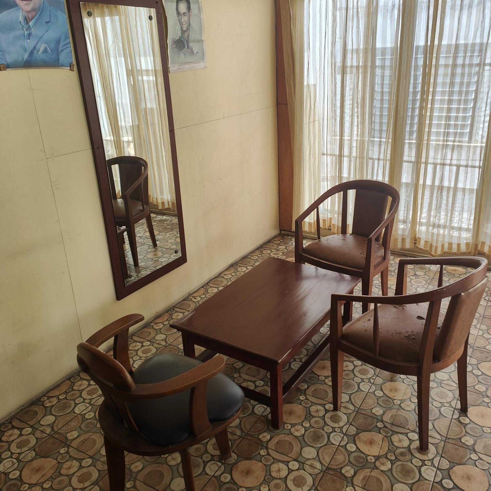 Apartment J Place 204 With Free Wifi, Near Skytrain Bangkok