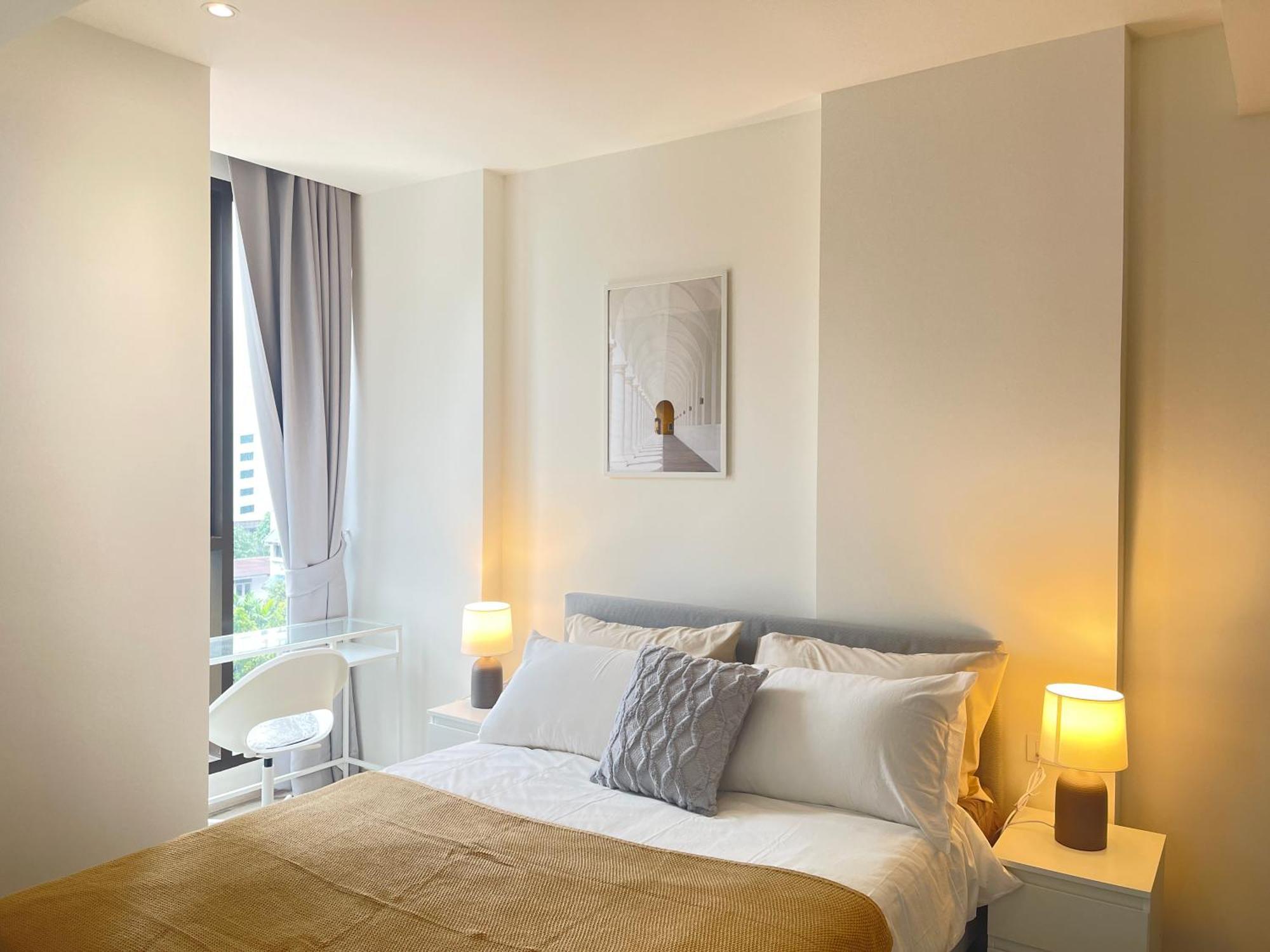 Sukhumvit10 Asoke Nana Terminal 21 Korea Town 96 *