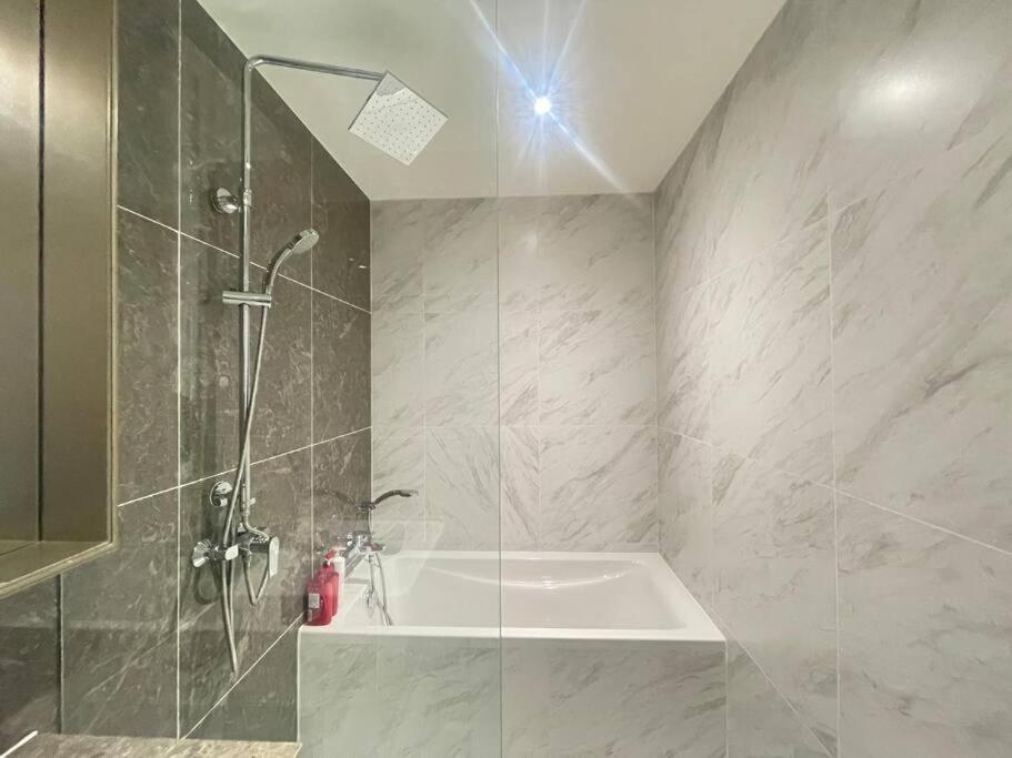 Apartment Sukhumvit10 Asoke Nana Terminal 21 Korea Town 96 *
