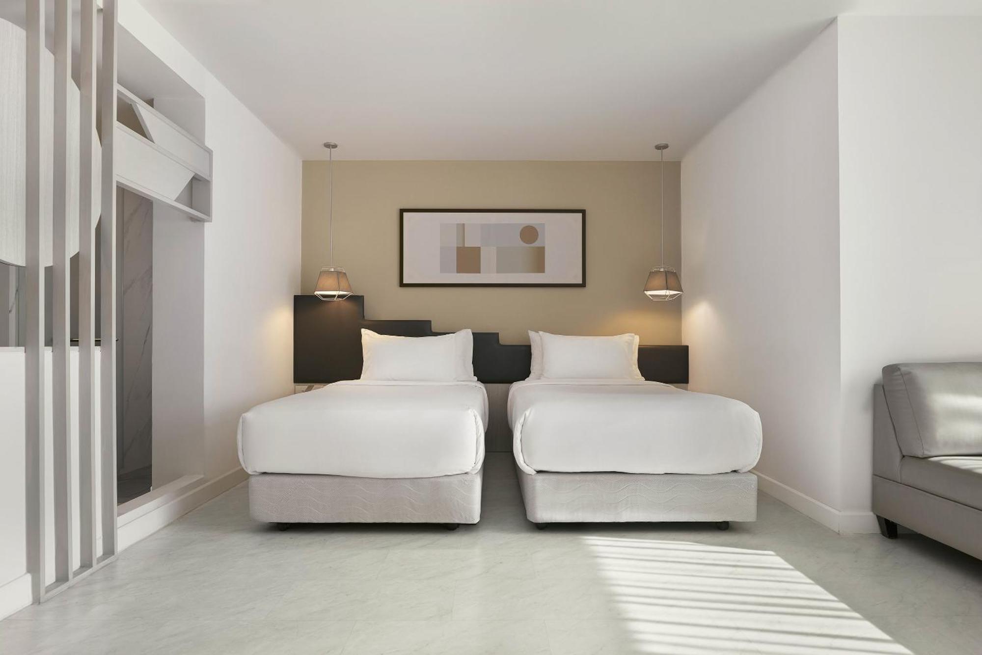 Livable Hotel 4*
