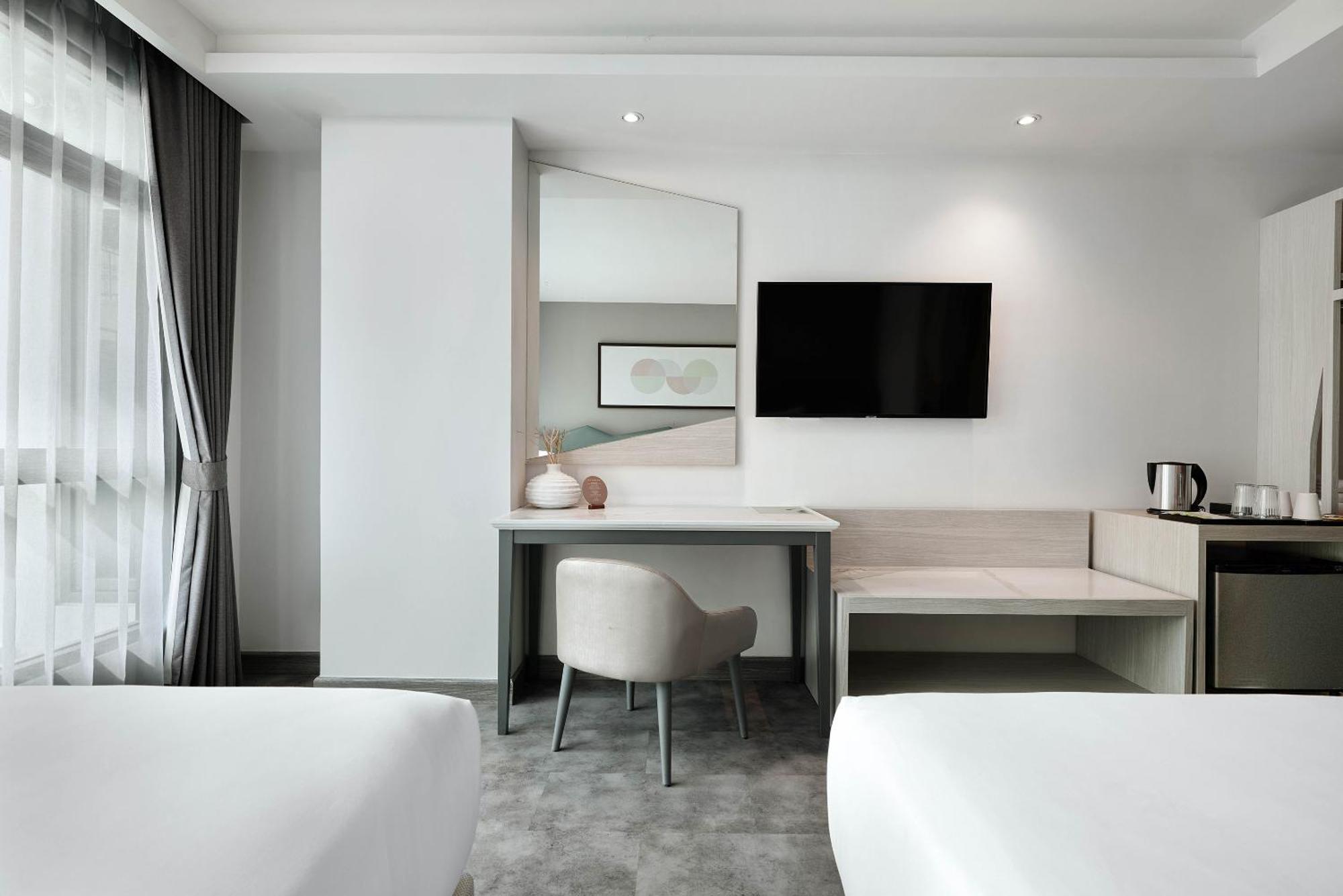 Livable Hotel 4*
