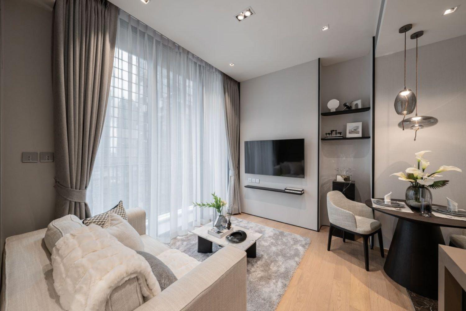 Apartment Ultra Luxury Large High Floor Nana Asok Bts Mrt