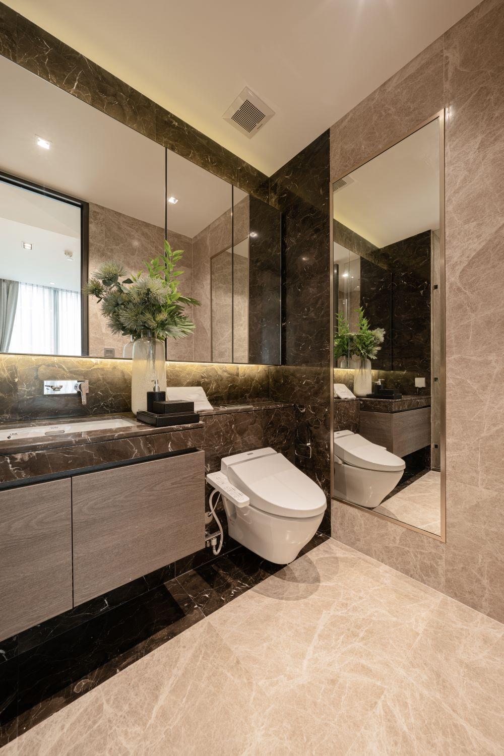 Apartment Ultra Luxury Large High Floor Nana Asok Bts Mrt
