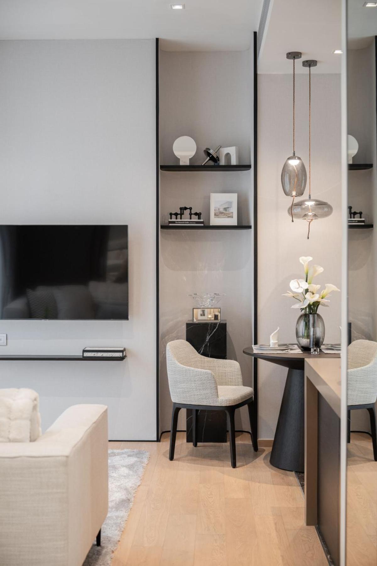Ultra Luxury Large High Floor Nana Asok Bts Mrt Apartment Bangkok