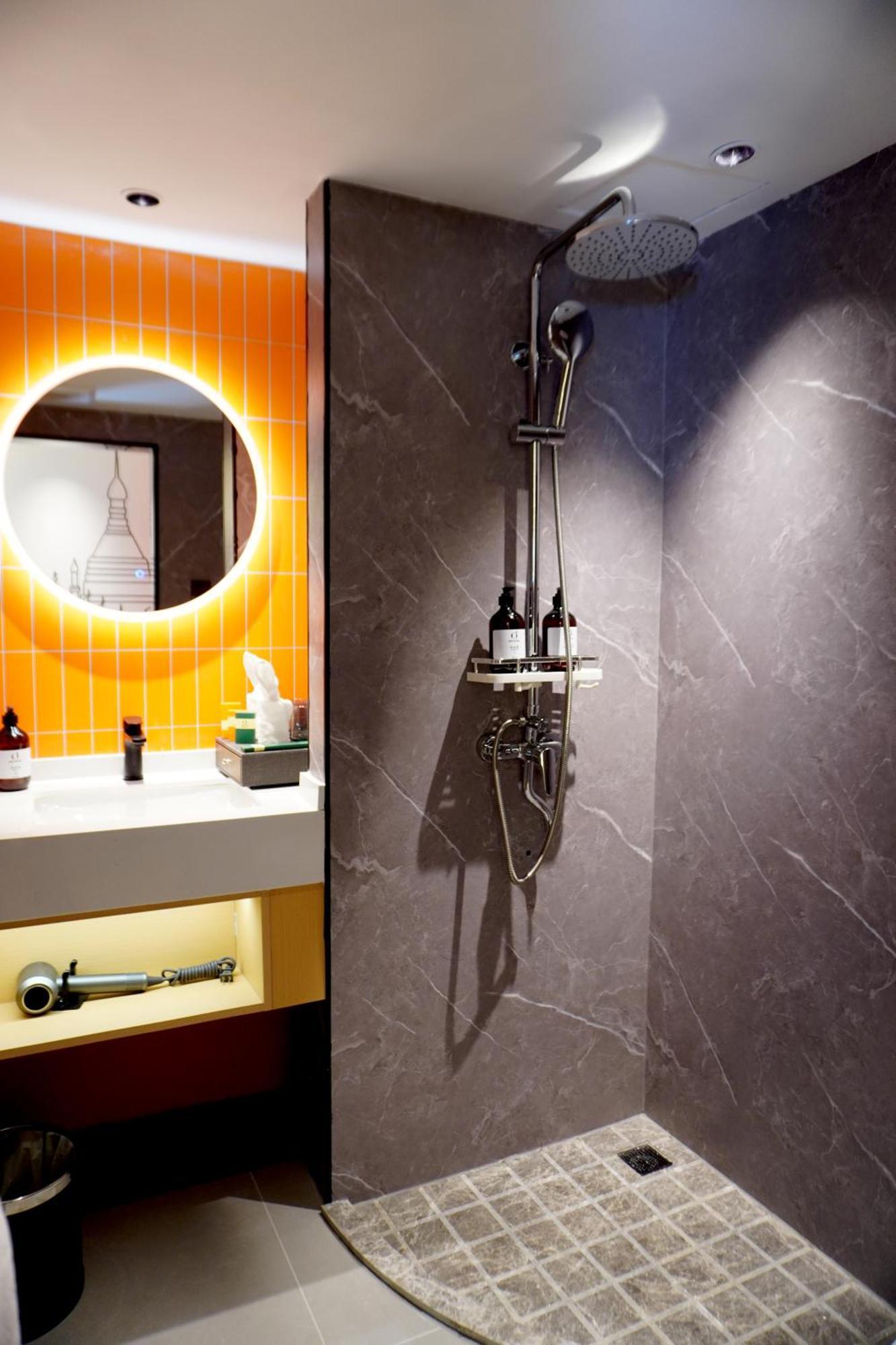 Hotel Juzi 3*