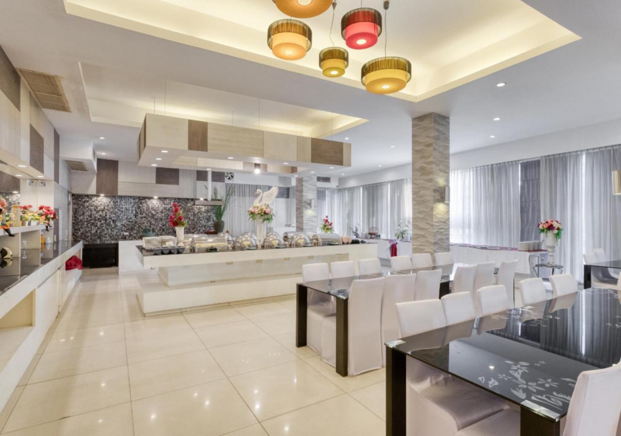 Hotel Aunchaleena Grand