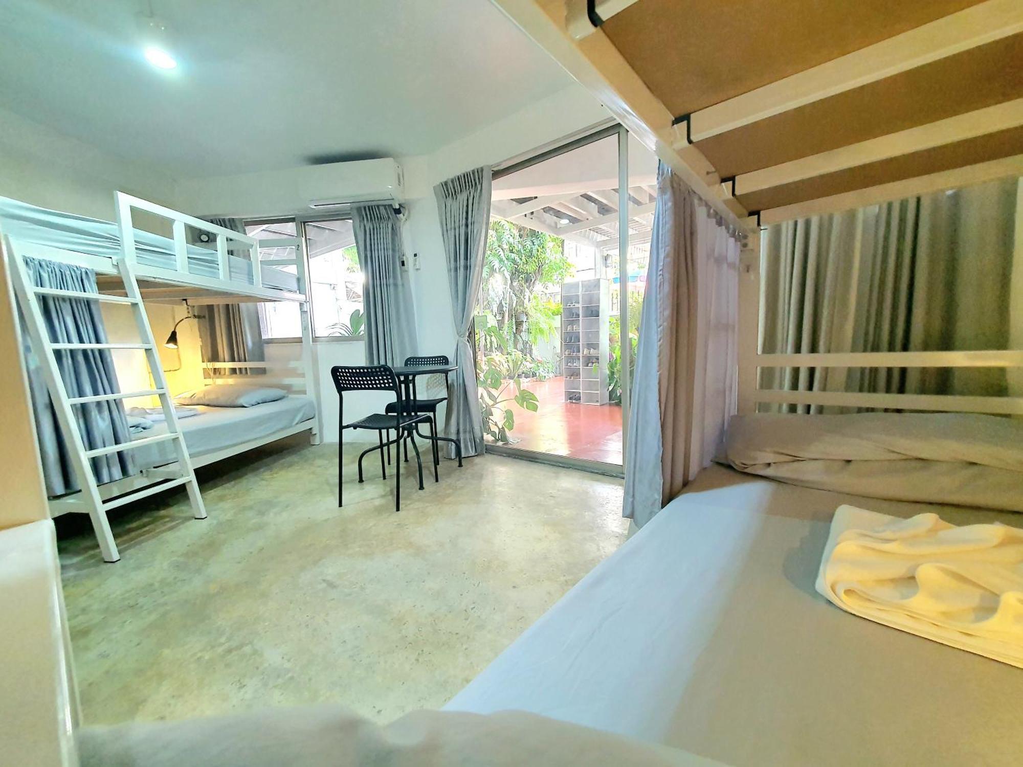 Home16 16 Sukhumvit *