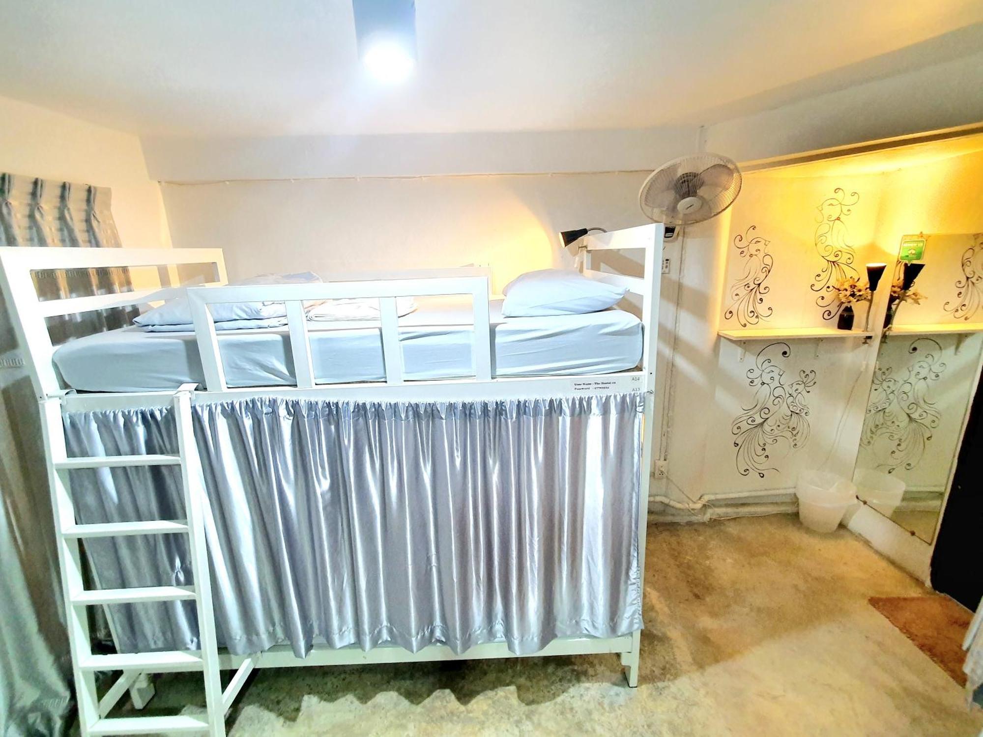 Hostel Home16 16 Sukhumvit